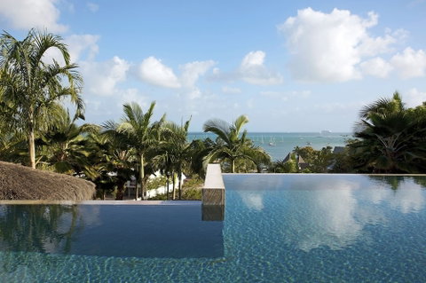 At Water's Edge Resort - Accommodation QLD 5