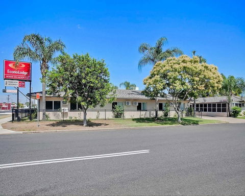 Econo Lodge Moree Spa Motor Inn - Accommodation QLD 2