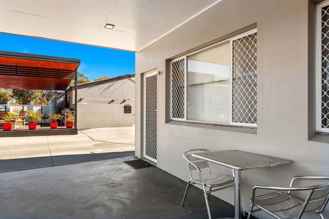 Econo Lodge Moree Spa Motor Inn - Accommodation QLD 1