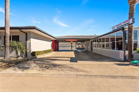 Econo Lodge Moree Spa Motor Inn - Accommodation QLD 5