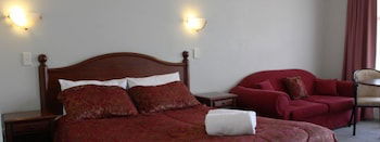 Elite Motor Inn - Accommodation QLD 6