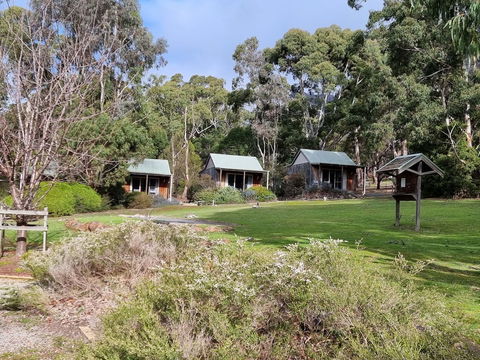 D'Altons Studios - Accommodation QLD 4