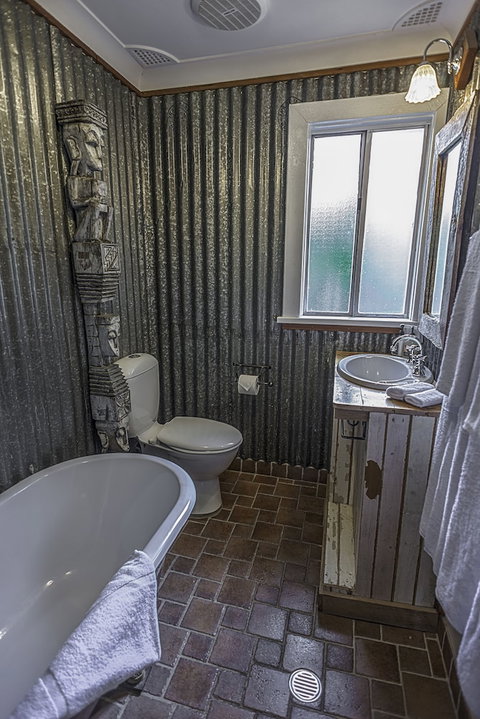 Old Leura Dairy - Accommodation QLD 2