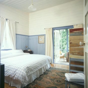 Old Leura Dairy - Accommodation QLD 3