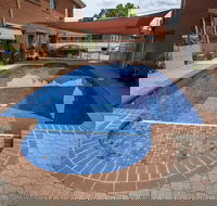 Meramie Motor Inn - Accommodation QLD