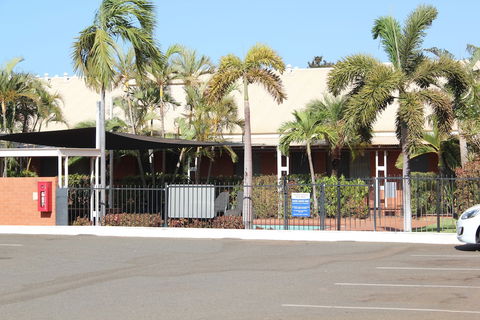 Karratha Central Apartments - Accommodation QLD 0
