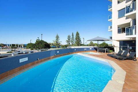 ULTIQA Shearwater Resort - Accommodation QLD 2