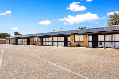 Comfort Inn And Suites Manhattan - Accommodation QLD 1