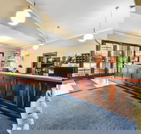Comfort Inn Silver Birch - Accommodation QLD