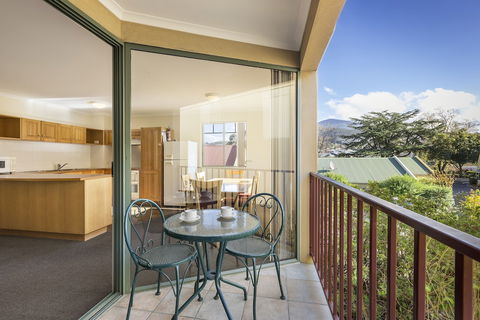 Quest Trinity House - Accommodation QLD 3