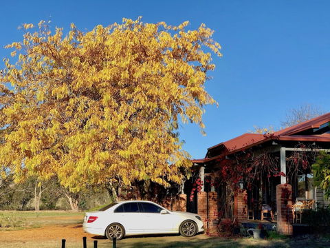 Acheron Valley Country Estate - Accommodation QLD 6