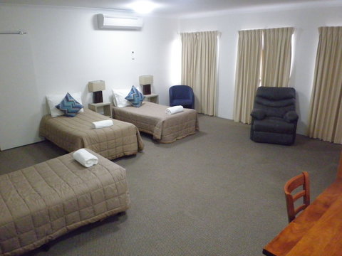 Comfort Inn Centrepoint - Accommodation QLD 4