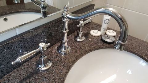 Victoria House Motor Inn - Accommodation QLD 3