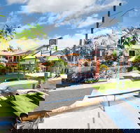 Tropical Queenslander - Accommodation QLD