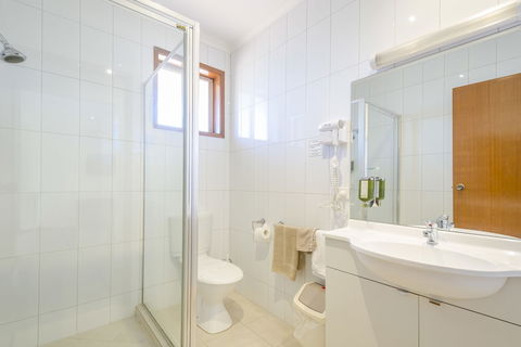 Werribee Motel & Apartments - Accommodation QLD 3