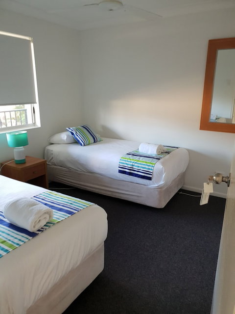 Arlia Sands Apartments - Accommodation QLD 3