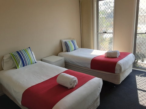 Arlia Sands Apartments - Accommodation QLD 4