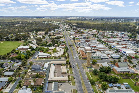 The Settlement Historic Hotel - Accommodation QLD 1