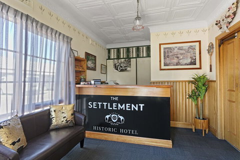 The Settlement Historic Hotel - Accommodation QLD 5