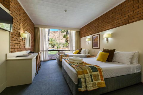 Alice In The Territory - Accommodation QLD 0