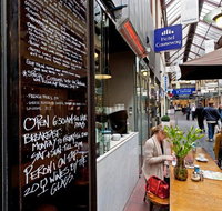 Hotel Causeway - Accommodation QLD