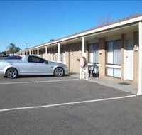Country Home Motor Inn - Accommodation QLD