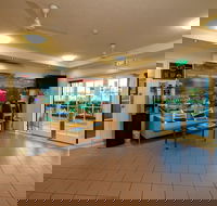 Cairns Queens Court - Accommodation QLD