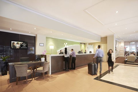 Holiday Inn Darling Harbour, An IHG Hotel - Accommodation QLD 7