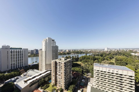 Oaks Brisbane On Margaret Suites - Accommodation QLD 1