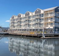 Peppers Seaport Hotel - Accommodation QLD
