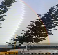 Coogee Sands Hotel and Apartments - Accommodation QLD