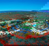 Sails In The Desert - Accommodation QLD