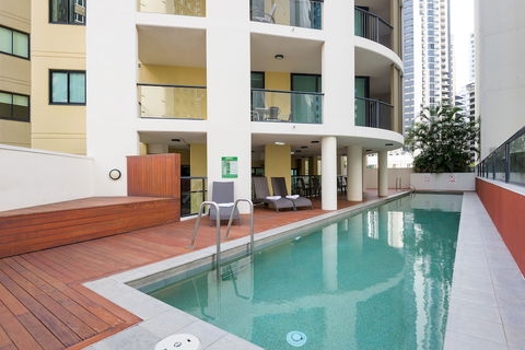 Quest River Park Central - Accommodation QLD 5