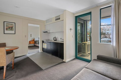 Morgans Boutique Hotel - Accommodation QLD 6