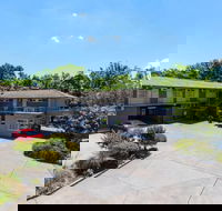 Forrest Hotel and Apartments - Accommodation QLD
