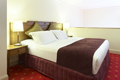 Grand Hotel Melbourne - Accommodation QLD 6