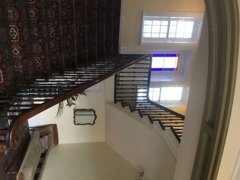 Quality Hotel Bentinck - Accommodation QLD 1