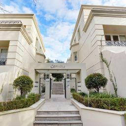 Caroline Serviced Apartments South Yarra - Accommodation QLD 3