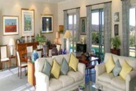 Meadowlake Lodge - Accommodation QLD 1