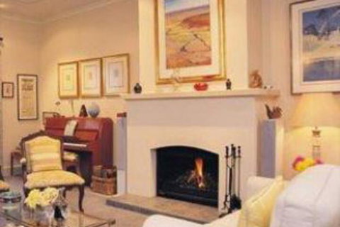 Meadowlake Lodge - Accommodation QLD 0