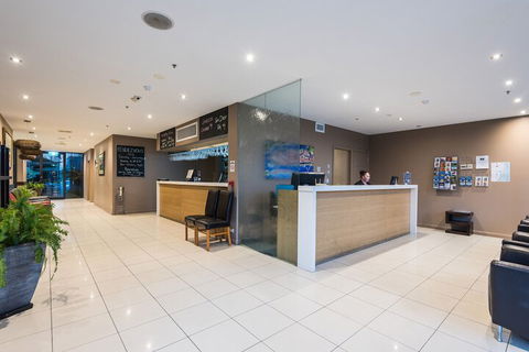 The Esplanade Resort And Spa - Accommodation QLD 5