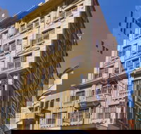 Adelaide Paringa - Accommodation QLD