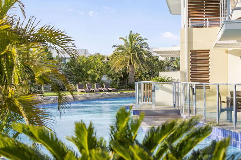 Oaks Port Stephens Pacific Blue Resort - Accommodation QLD 1