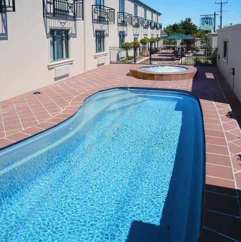 Gateway On Monash Boutique Hotel - Accommodation QLD 1