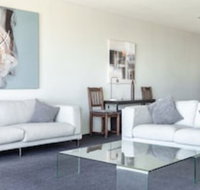 Mullaloo Beach Hotel  Apartments - Accommodation QLD