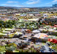Coach House Launceston - Accommodation QLD