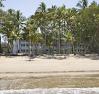 Agincourt Beachfront Apartments - Accommodation QLD