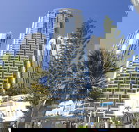 Mantra Towers of Chevron - Accommodation QLD