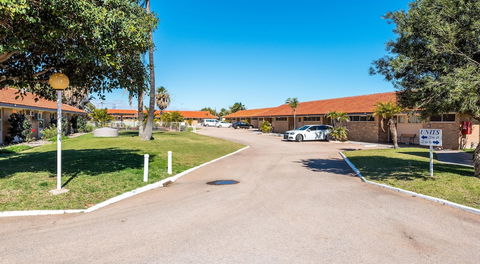 Hospitality Carnarvon, SureStay Collection By Best Western - Accommodation QLD 0