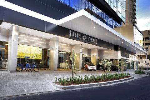 Art Series - The Olsen - Accommodation QLD 2